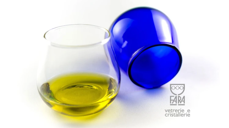 Fara cobalt blue professional olive oil tasting vessel, 14 ml – image 4