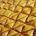 Premium Traditional Baklava with Nuts: 8 Pieces (220-240g)